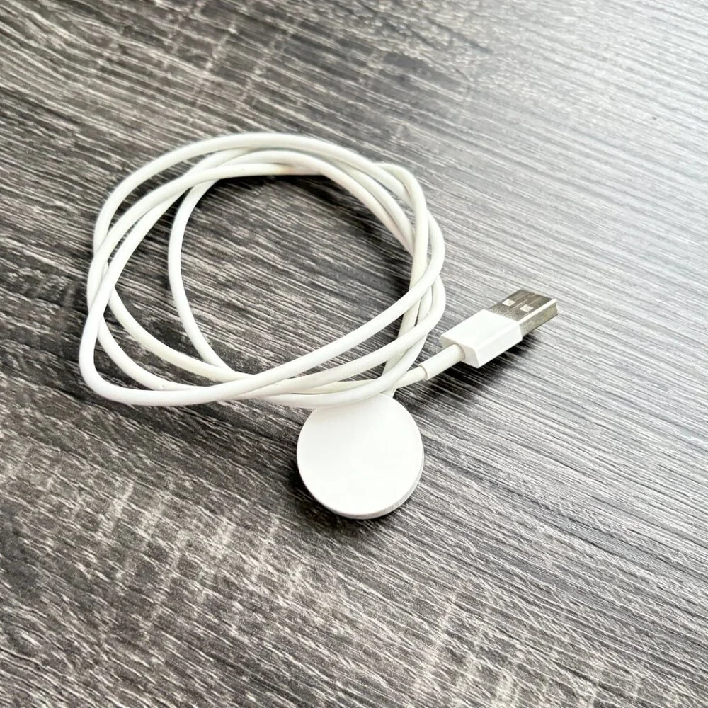 Apple Watch Series 3 – 42mm – Aluminum – Cellular - Fair Condition
